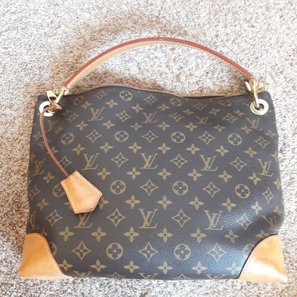 TRADED ❤️ Louis vuitton Berri PM - Picture 2 of 16